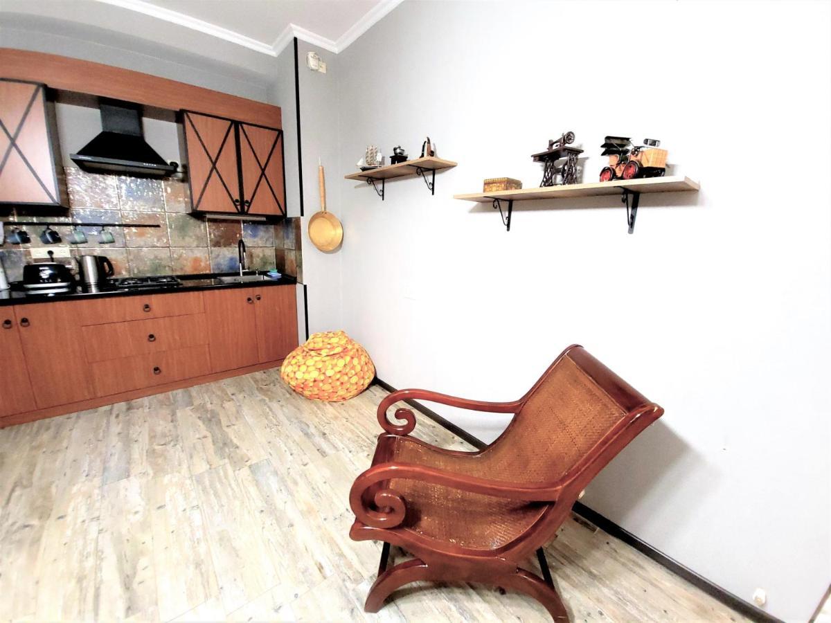 Avlabari Apartment - New One تبليسي المظهر الخارجي الصورة