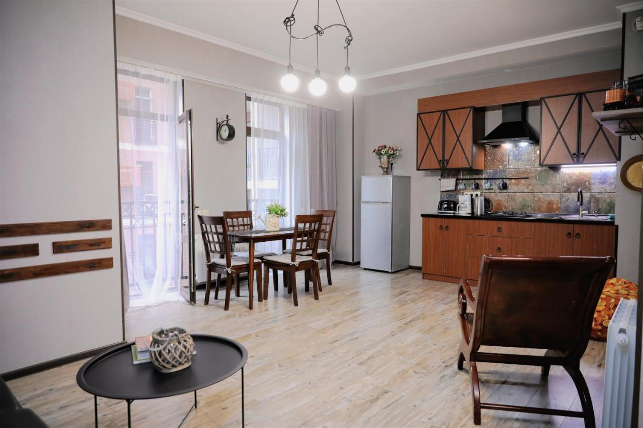 Avlabari Apartment - New One تبليسي المظهر الخارجي الصورة